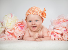 assets/images/activities/goettingen-innenstadt-25-min-babyfotoshooting/Babyfotos-4-270x200x90.jpg