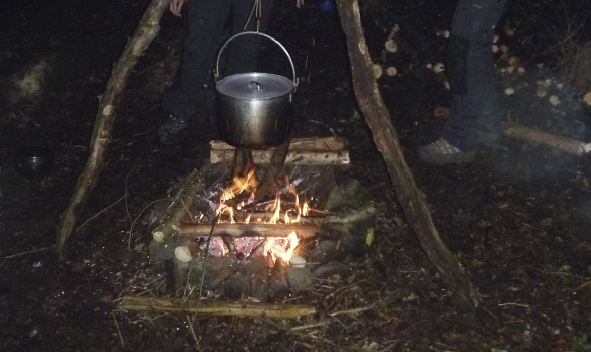 assets/images/activities/greifenstein-survival-kurs/1280_0004_P1050468-1150x686x90.jpg