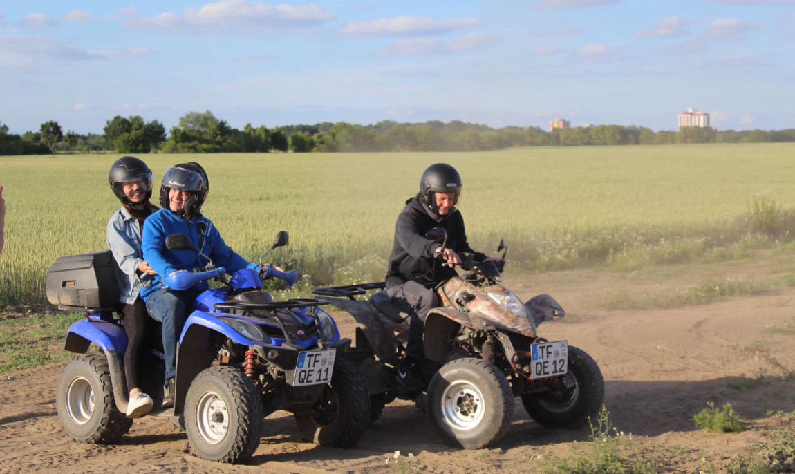 assets/images/activities/grossbeeren-quad-offroad-tour/image00009-1150x686x90.jpeg