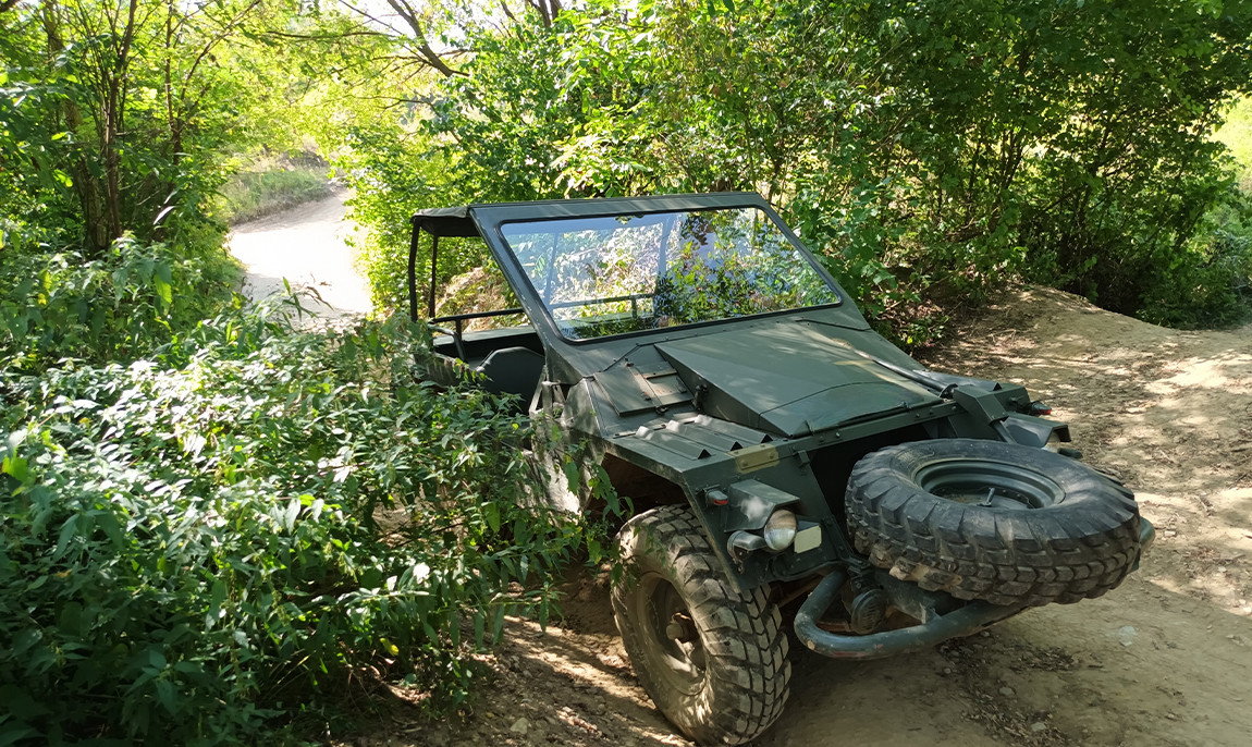 assets/images/activities/grossmehring-60-min-volvo-panzerjaeger-offroad-selber-fahren/off-pan-1-1150x686x90.jpg
