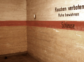 assets/images/activities/hagen-bunker-fuehrung/1280_0003_schleuse-270x200x90.jpg