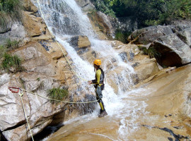 assets/images/activities/haiming-canyoning-tour/Fotolia_2845546_Subscription_L-270x200x90.jpg