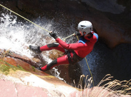 assets/images/activities/haiming-canyoning-tour/Fotolia_3891276_Subscription_L-270x200x90.jpg