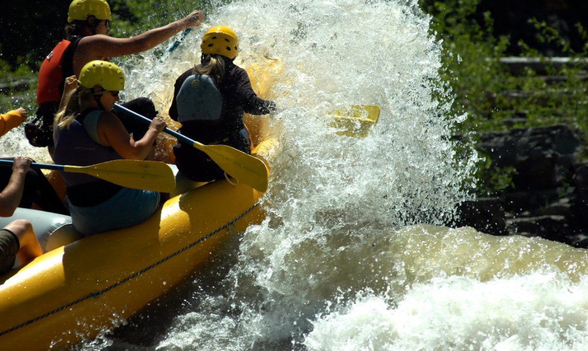 assets/images/activities/haiming-rafting-salzach/Fotolia_900099_Subscription_L-1150x686x90.jpg