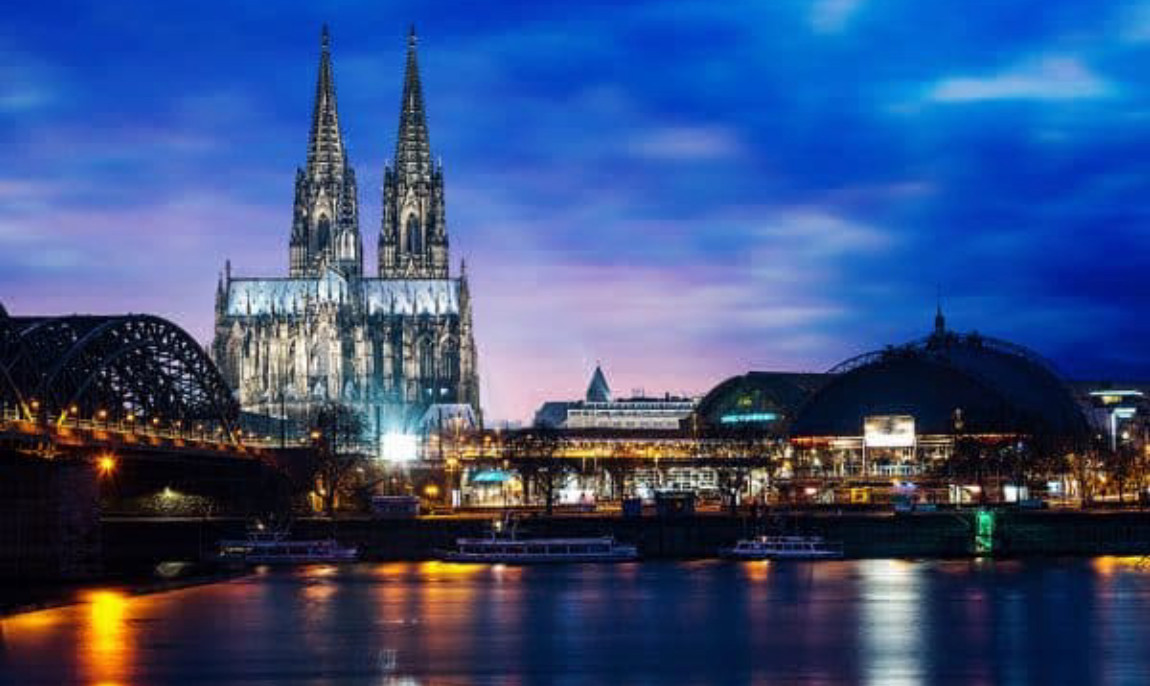 assets/images/activities/hamburg-45-std-hamburg-erschmecken-classicdinnertour-fuer-2/koeln-dom-stadt-1080x720-600x400-1150x686x90.jpg