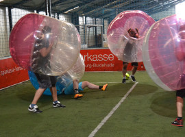 assets/images/activities/hamburg-bubble-fussball/1280_0001_bubblefootball_5-270x200x90.jpg