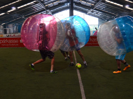 assets/images/activities/hamburg-bubble-fussball/1280_0003_bubblefootball_3-270x200x90.jpg