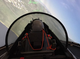 assets/images/activities/hamburg-kampfjet-flugsimulator/f16-270x200x90.jpg