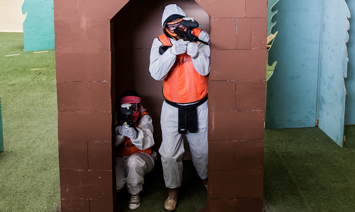 assets/images/activities/hamburg-paintball/1280_0010_City%20Paintball%20Hamburg%20-%20Spielfeld%20Flag%20Attack%205-1150x686x90.jpg