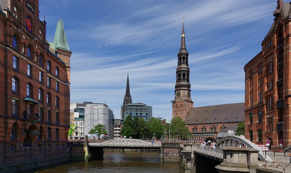 assets/images/activities/hamburg-speicherstadt-schnitzeljagd/architecture-3104468_960_720-1150x686x90.jpg