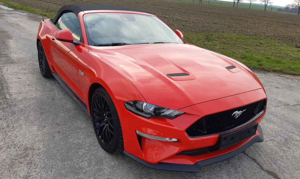 assets/images/activities/hannover-1-tag-ford-mustang-selber-fahren/2019_Mustang_rot_cover-1150x686x90.jpg