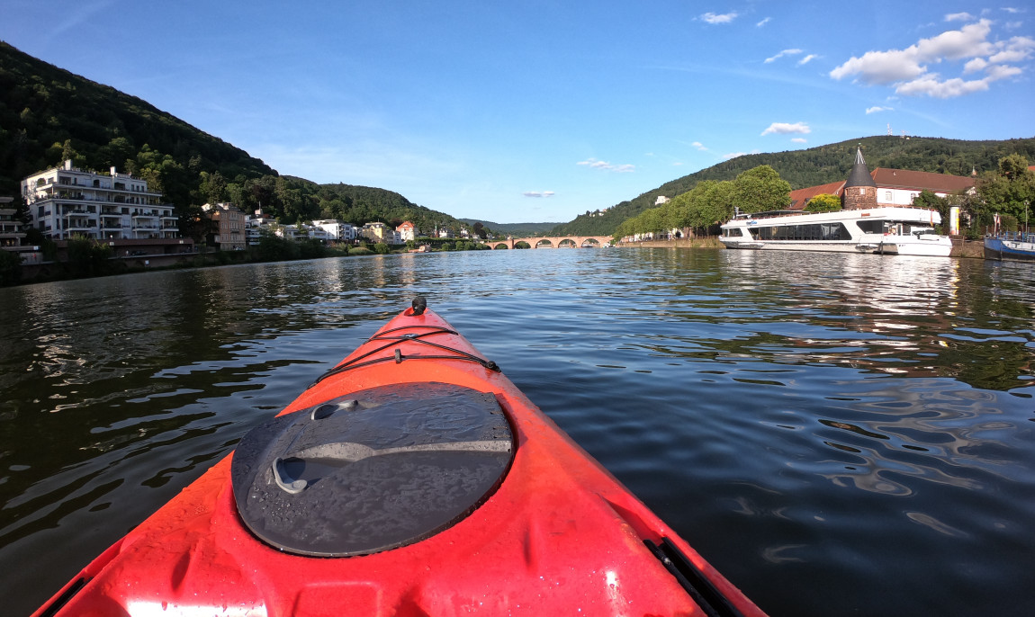 assets/images/activities/heidelberg-kajak-tour/Photos_3_Paddle_Tours-Heidelberg-1150x686x90.jpg