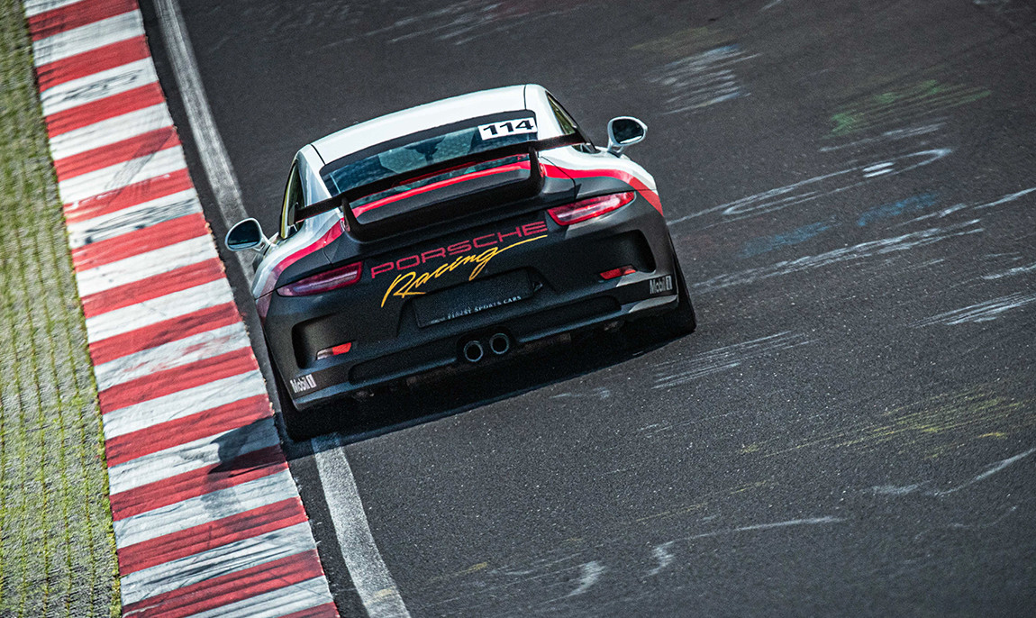 assets/images/activities/hockenheimring-10-runden-porsche-gt-3-selber-fahren/bear_0006_20200814-Skylimit-Trackday-7661-1150x686x90.jpg