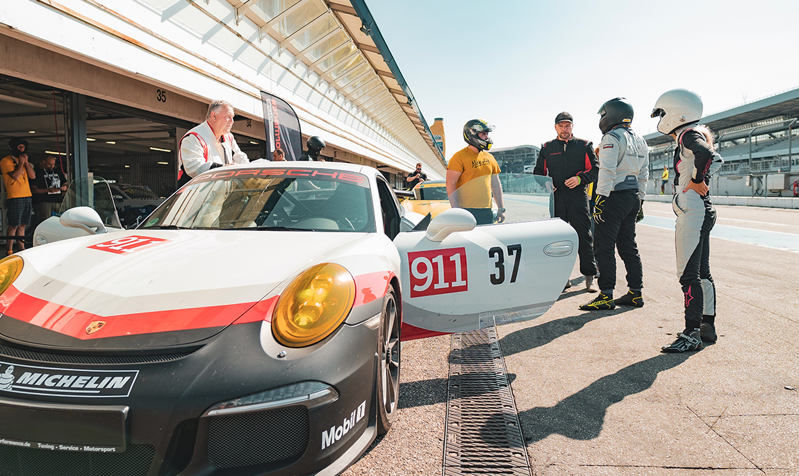 6 Runden Porsche GT3 selber fahren auf dem Hockenheimring