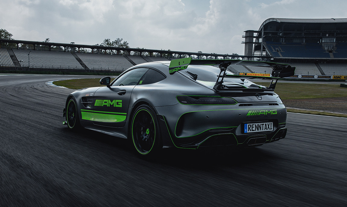 assets/images/activities/hockenheimring-mercedes-amg-gt-r-pro-renntaxi/bear_0005_MC-Renntaxi%20(36%20von%2054)-1150x686x90.jpg