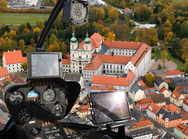 assets/images/activities/hof-20-min-hubschrauber-rundflug/hel-ber-06-270x200x90.jpg