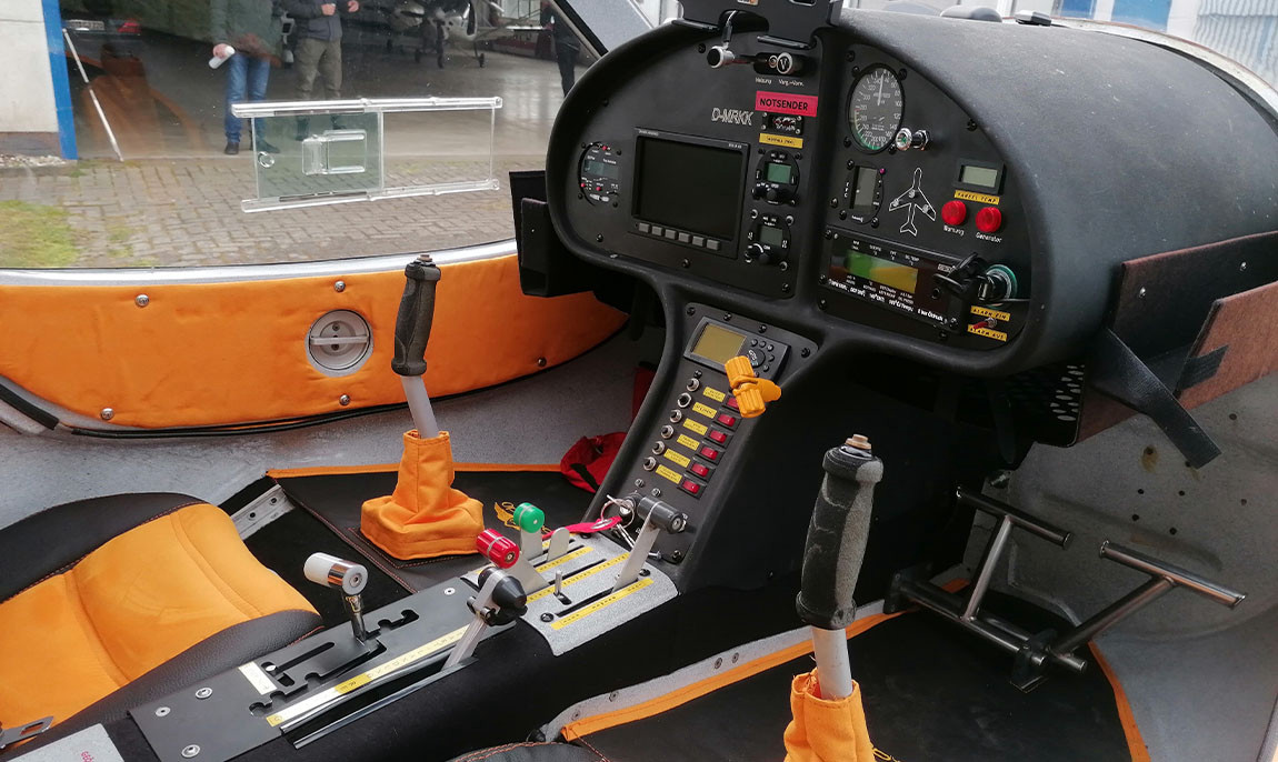 assets/images/activities/huenxe-raum-bottrop-25-min-flugzeug-rundflug-ab-flugplatz-schwarze-heide/Sta-run-2-1150x686x90.jpg