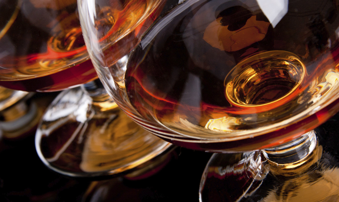 assets/images/activities/idstein-cognac-tasting/1280_0000_Fotolia_29748500_Subscription_XL-1150x686x90.jpg