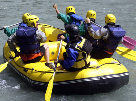 assets/images/activities/immenstadt-rafting-auf-der-iller/1280_0003_Fotolia_21037065_Subscription_L-270x200x90.jpg