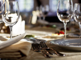 assets/images/activities/jumpingdinner-stuttgart/1280_0000_Fotolia_52739231_Subscription_XL-270x200x90.jpg