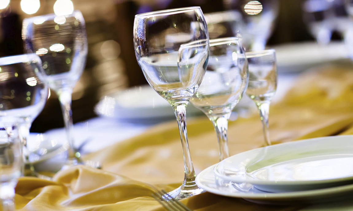 assets/images/activities/jumpingdinner-stuttgart/1280_0004_Fotolia_62000928_Subscription_L-1150x686x90.jpg