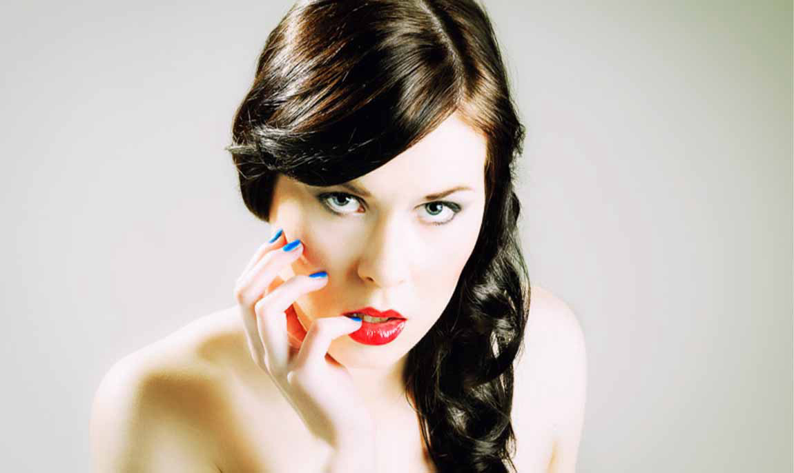 assets/images/activities/kassel-calden-beauty-fotoshooting-inclusive-styling/sky-bea-7-1150x686x90.jpg