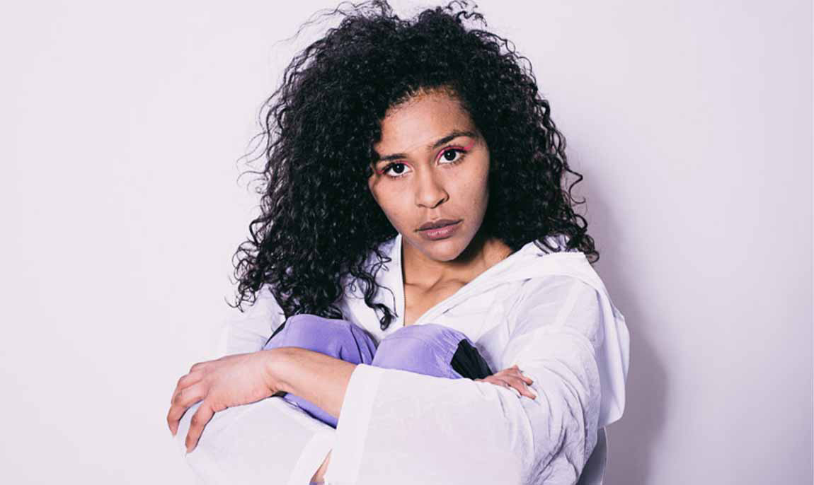 assets/images/activities/kassel-calden-frauen-fotoshooting/sky-fra-4-1150x686x90.jpg