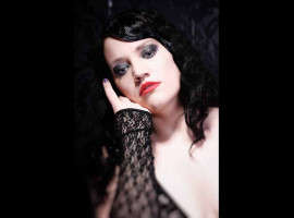 assets/images/activities/kassel-calden-frauen-fotoshooting/sky-fra-7-270x200x90.jpg