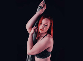 assets/images/activities/kassel-calden-frauen-fotoshooting/sky-fra-8-270x200x90.jpg
