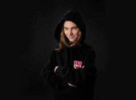 assets/images/activities/kassel-calden-teenager-fotoshooting/sky-tee-4-270x200x90.jpg
