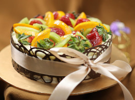 4,5 Std. Backkurs „Festtagstorten Lady-Cake” in Kitzingen