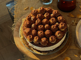 5 Std. Backkurs „Festtagstorten Drip-Cake” in Kitzingen