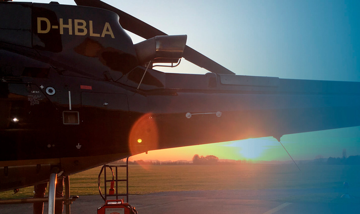 assets/images/activities/koeln-bonn-hangelar-30-min-hubschrauber-rundflug/1280_0000_startseite-header-sonnenaufgang-helikopter-1-1150x686x90.jpg