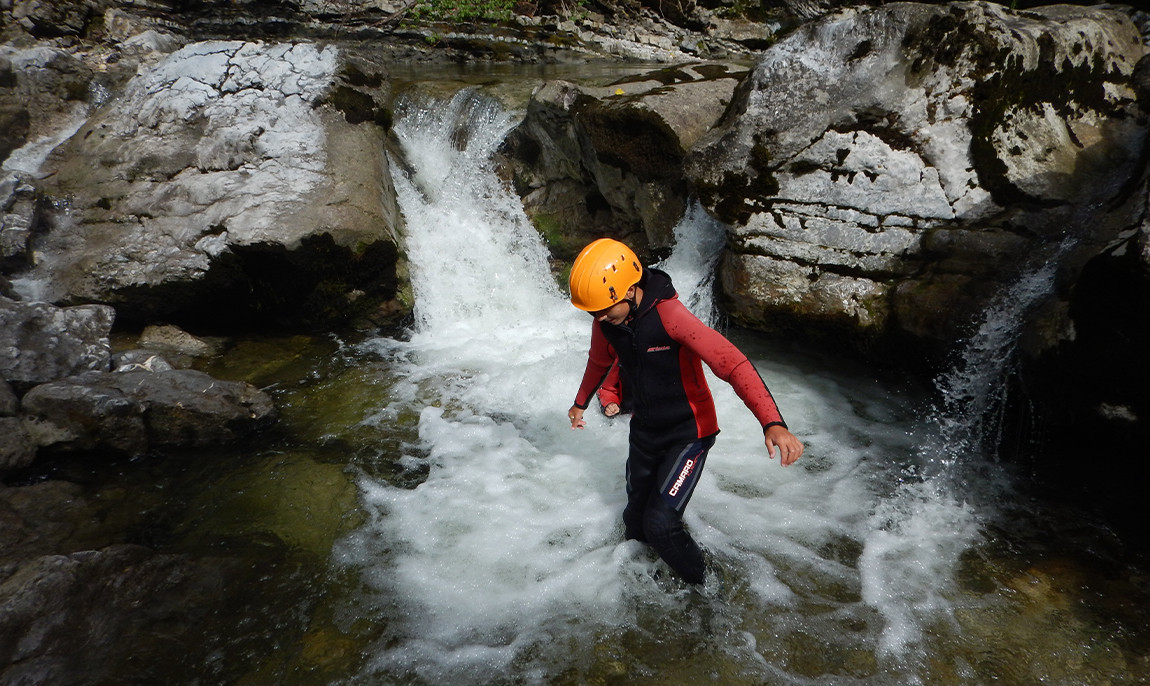 assets/images/activities/koessen-oesterreich-25-std-canyoning-tour-schwarzlofer/spo-sch-7-1150x686x90.jpg