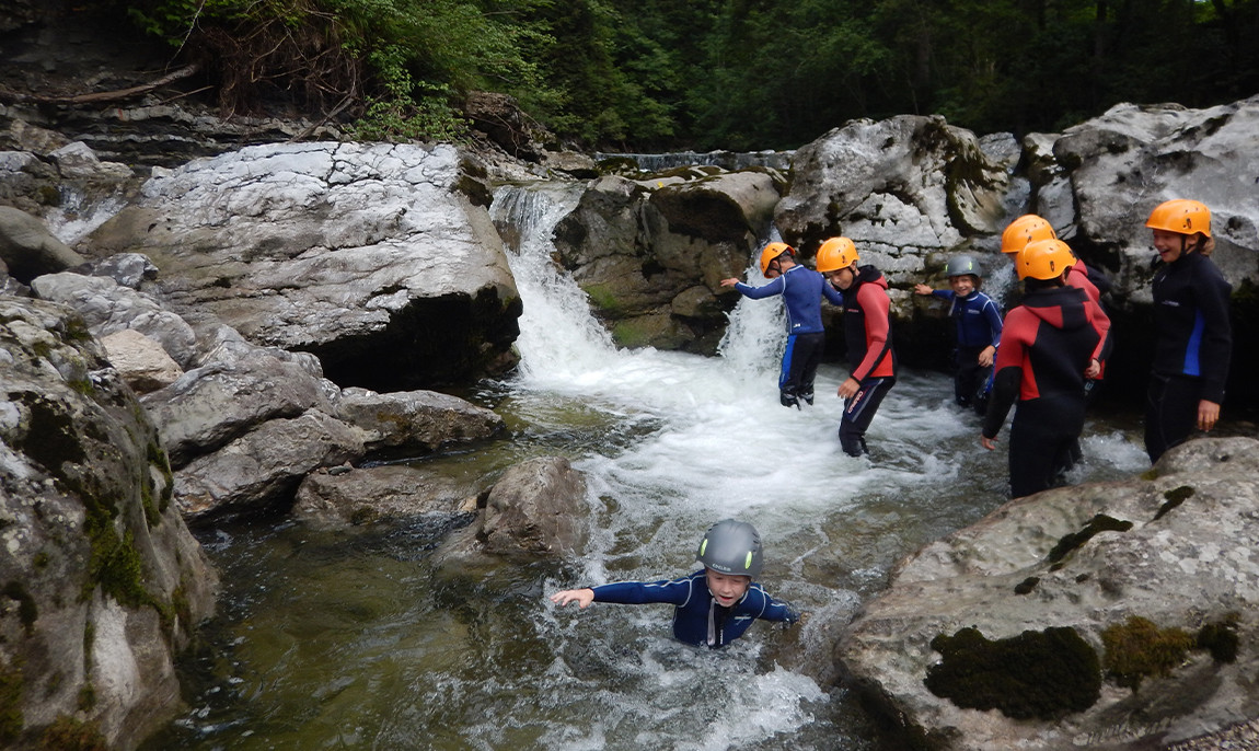 assets/images/activities/koessen-oesterreich-25-std-canyoning-tour-schwarzlofer/spo-sch-9-1150x686x90.jpg