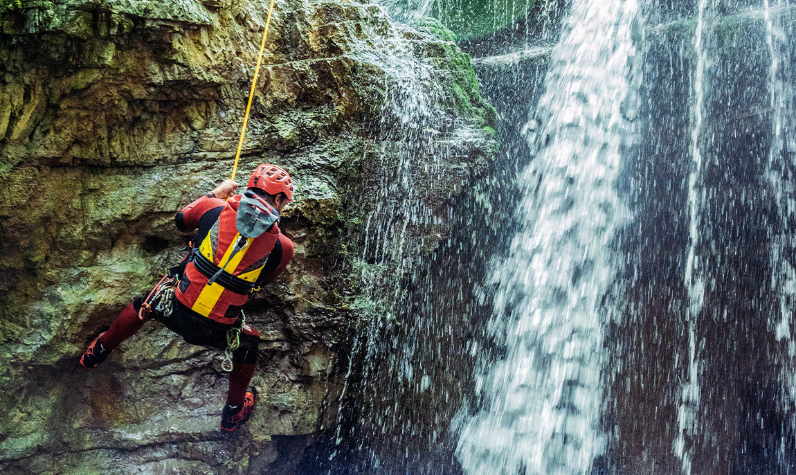 assets/images/activities/koessen-oesterreich-25-std-canyoning-tour-schwarzlofer/spo-tax-3-1150x686x90.jpg