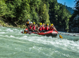 assets/images/activities/koessen-oesterreich-3-std-rafting-tour-entenlochklamm/spo-raf-1-270x200x90.jpg
