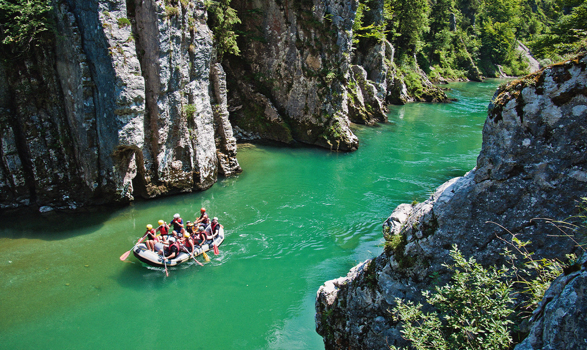 assets/images/activities/koessen-oesterreich-3-std-rafting-tour-entenlochklamm/spo-raf-2-1150x686x90.jpg