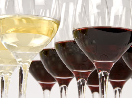 assets/images/activities/krimi-und-wein-tasting-online/Fotolia_6086815_Subscription_XL-270x200x90.jpg