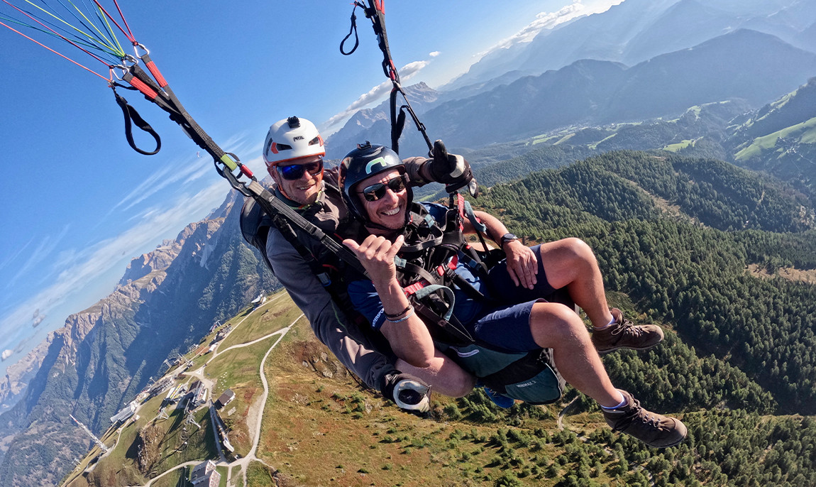 assets/images/activities/kronplatz-in-suedtirol-italien-15-min-paragliding-akrobatik-action-flug/tan-nied-5-1150x686x90.jpg