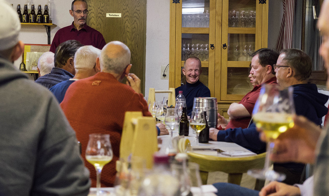 assets/images/activities/lahnstein-bier-seminar/1280_0005_Bierseminar-Lahnsteiner-Brauerei-November-2018-081118-025-1150x686x90.jpg