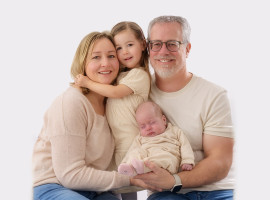 assets/images/activities/lippstadt-lipperbusch-familien-fotoshooting-fuer-112-personen/Pet-Fam-4-270x200x90.jpg