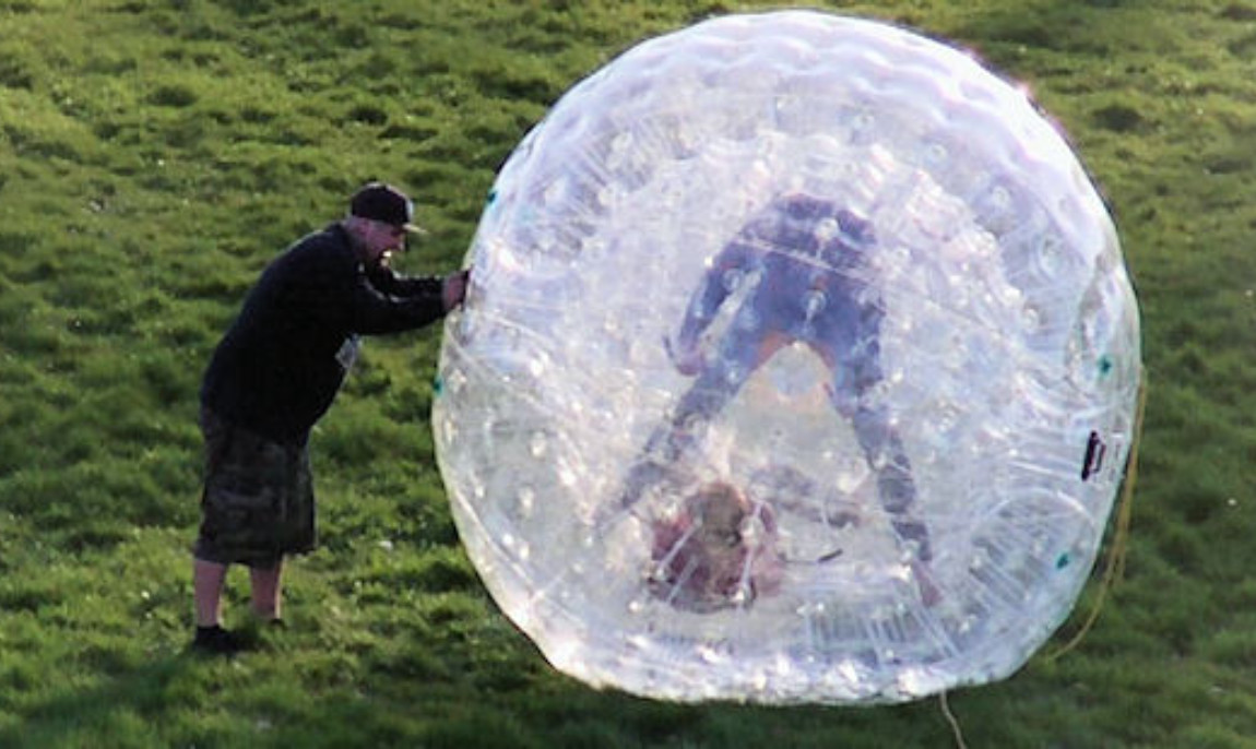 assets/images/activities/luebz-zorbing/3xk5-6r04finbu80r-901zh-1150x686x90.jpg