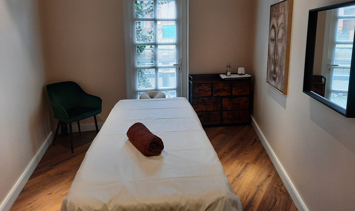 assets/images/activities/lueneburg-altstadt-30-min-hot-stonerueckenmassage/L%C3%BCn-mas-2-1150x686x90.jpg