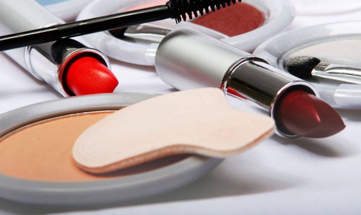 assets/images/activities/make-up-workshop-simmelsdorf/1280_0006_Fotolia_2999057_Subscription_L-1150x686x90.jpg
