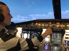 assets/images/activities/markranstaedt-flugsimulator-a320/Com-320-6-270x200x90.jpg