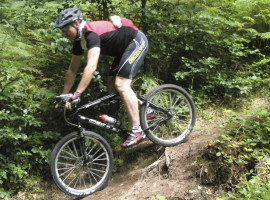 assets/images/activities/mountainbike-einsteigerkurs-in-elmstein-raum-kaiserslautern/1280_0005_Grundkurs_20.July2008_006-270x200x90.jpg