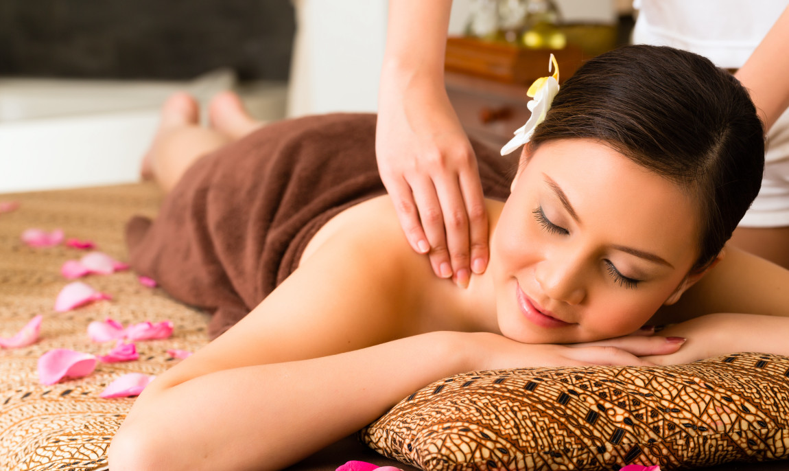 assets/images/activities/muenchen-ayurveda-massage/Fotolia_57313153_Subscription_XXL-1150x686x90.jpg