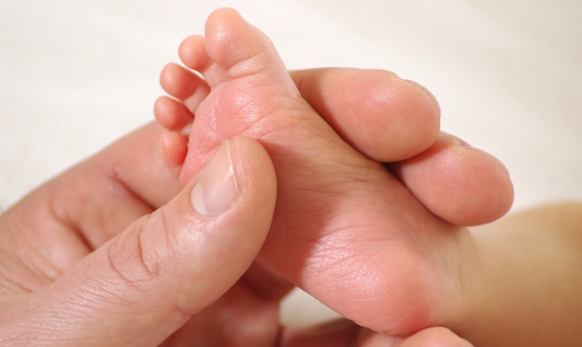 assets/images/activities/muenchen-fussmassage/Fotolia_5387028_Subscription_L-1150x686x90.jpg