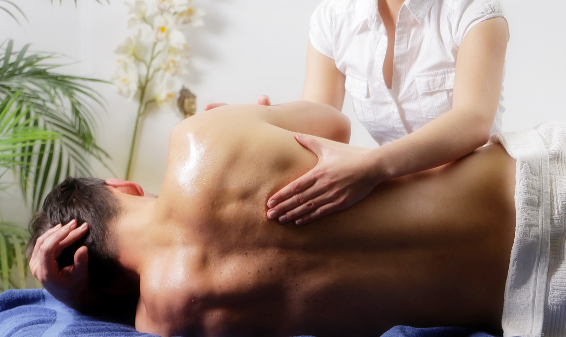 assets/images/activities/muenchen-sport-massage/Fotolia_60499581_Subscription_XL-1150x686x90.jpg